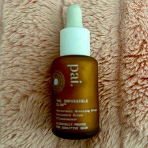 Pai. The impossible glow. NEW.To give all skin tones a healthy beautiful glow.